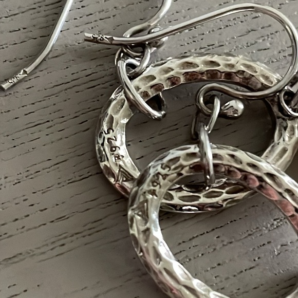 Silpada Hammered Sterling Silver and Feshwater Pearl French Wire Earrings W1253 - Picture 5 of 8